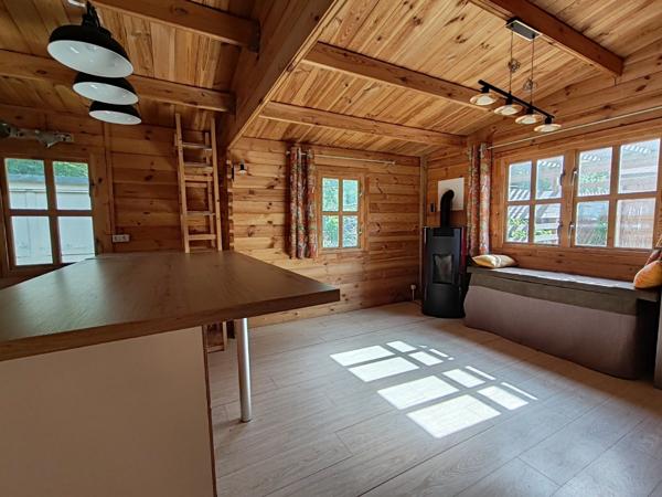 Chalet en bois à NARGIS (45210)