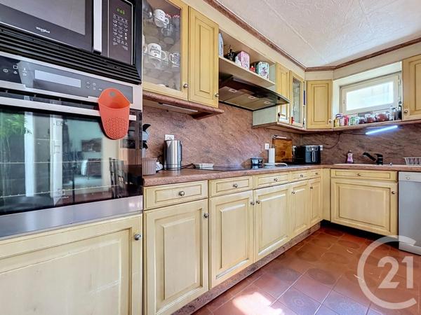 Maison à vendre  8 pièces - 170,22 m 2   MAUGUIO CARNON  - 34