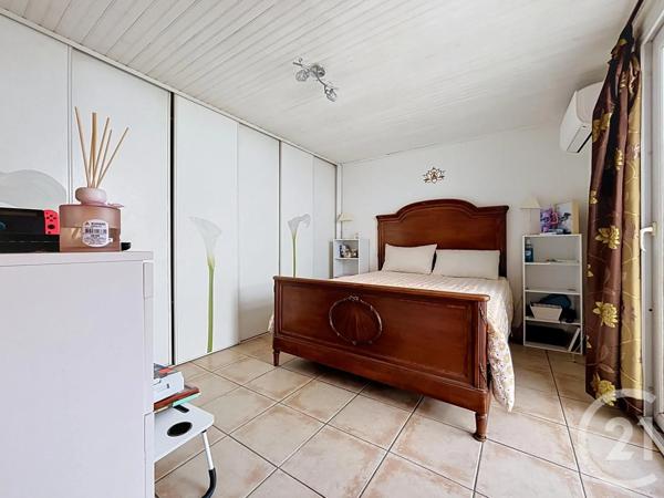Maison à vendre  8 pièces - 170,22 m 2   MAUGUIO CARNON  - 34