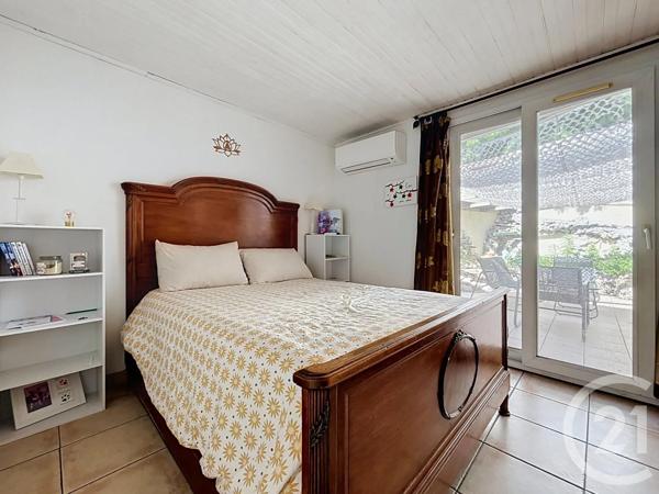 Maison à vendre  8 pièces - 170,22 m 2   MAUGUIO CARNON  - 34