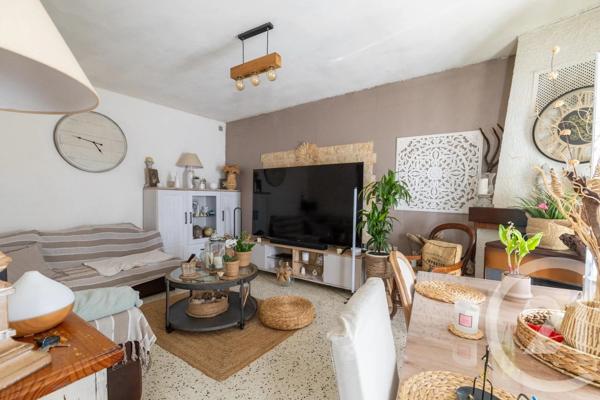 Immeuble à vendre  280 m 2   MONTAGNAC  - 34