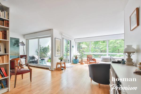 Charmant appartement avec vue sur de la verdure - 6 pièces 123 m² avec balcon plein sud et parking - Rue Lecourbe, Paris 15