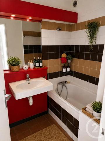 Appartement F4 à vendre  4 pièces - 78,38 m 2   CANET EN ROUSSILLON  - 66