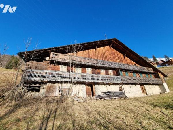 Ferme mitoyenne à rénover Abondance