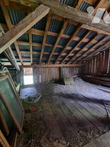 Ferme mitoyenne à rénover Abondance