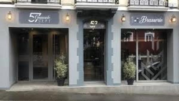 Dpt Hautes Pyrénées (65), à louer LOURDES Local commercial