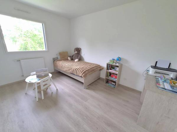 PAVILLON DE 2025 DE 140 M2 HABITABLE  - 5 CHAMBRES DONT UNE CHAMBRE PARENTALE AU RDC