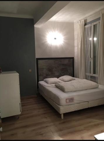 🏛️ Exclusivité – Superbe T2 de 64 m² au cœur d’Aix-en-Provence, à deux pas du Palais de Justice