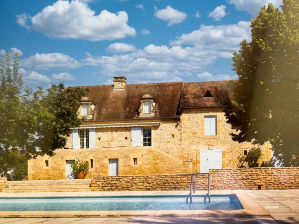 Maison ancienne - Sarlat-la-caneda PÉRIGOURDINE DANS SARLAT AVEC PISCINE
