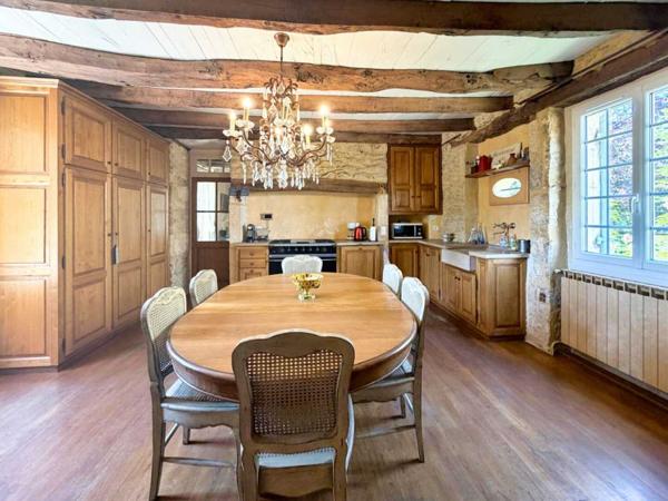 Maison ancienne - Sarlat-la-caneda PÉRIGOURDINE DANS SARLAT AVEC PISCINE