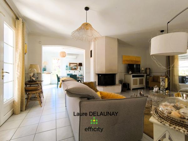 Maison
         6 pièces
        - 139 m² 517 000 €*