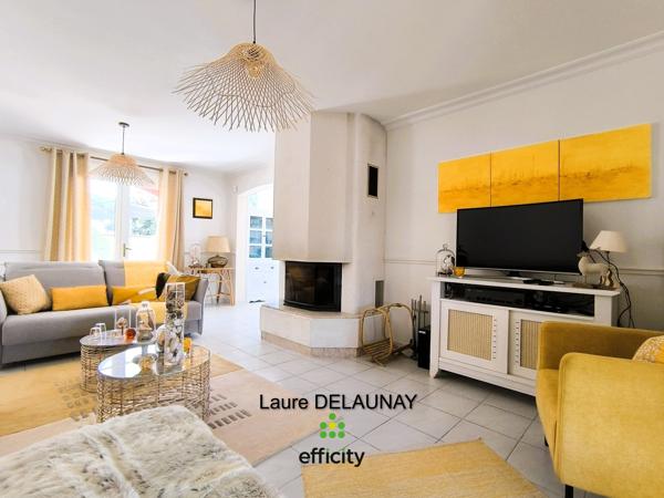 Maison
         6 pièces
        - 139 m² 517 000 €*