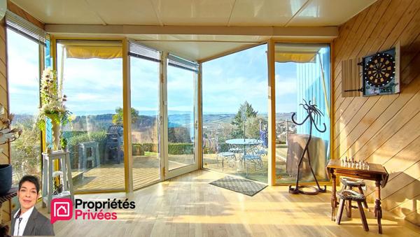 THIZY-LES-BOURGS (69240) Maison d'architecte avec vue 185 m², jardin 2000 m², piscine, garage, dépendances