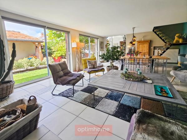 FERMETTE RENOVEE 247 M² SEMI PLAIN-PIED 4 CH BUREAU SPA JARDIN EXPO SUD