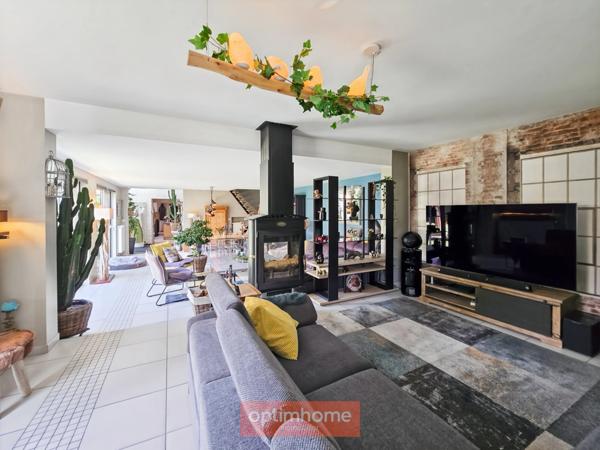 FERMETTE RENOVEE 247 M² SEMI PLAIN-PIED 4 CH BUREAU SPA JARDIN EXPO SUD