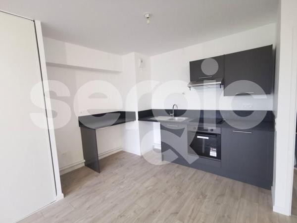 Location 3 Pieces 68 80000 Amiens 25 1507 01 0018