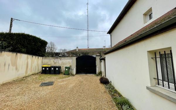 Appartement à vendre    1 pièce •  La Ferté-sous-Jouarre