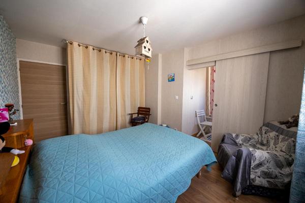 Maison de village avec deux appartements indépendants et jardin