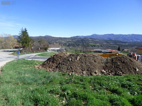 Terrain à Batir à vendre à Neffes dans lesHautes-Alpes (05000), ref : 001/1585