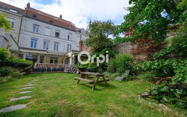 Maison à vendre    11 pièces • 466 m2 Armentières