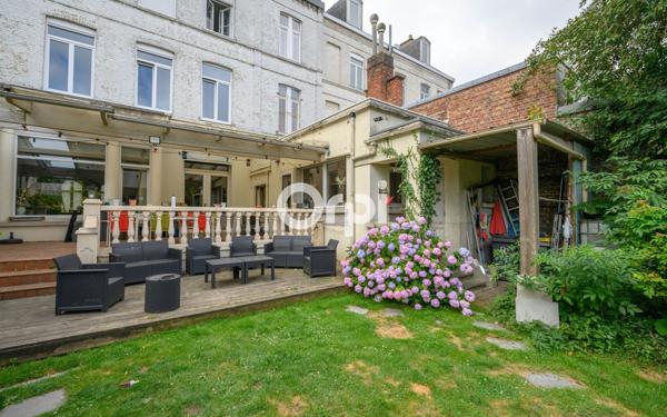 Maison à vendre    11 pièces • 466 m2 Armentières