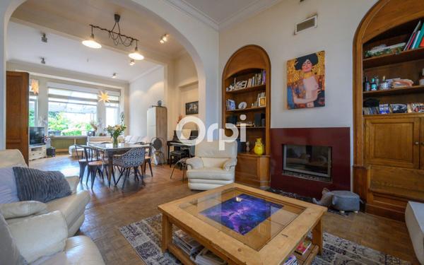 Maison à vendre    11 pièces • 466 m2 Armentières