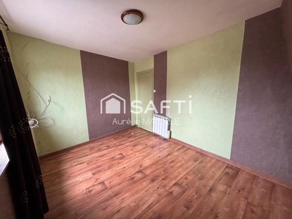 Maison de village, 4 chambres, cour