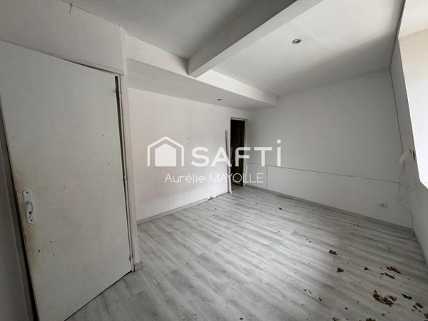 Maison de village, 4 chambres, cour