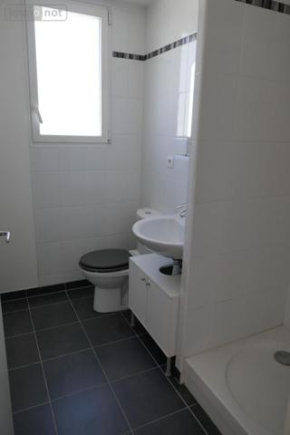 Appartement à louer à Rennes en Ille-et-Vilaine (35000), ref : 006/1521   
RENNES-BEAULIEU
