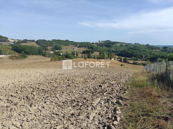 Achat terrain Montbarla - 3754 m² - 39 600 €