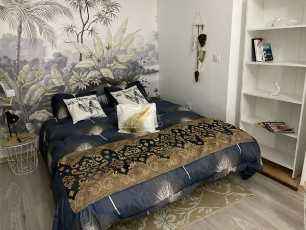 Lot de 2 appartements en plein centre historique de Saint-Sever  Idéal investissement ou résidence principale avec revenu locatif