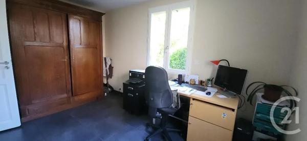 Maison à vendre  5 pièces - 102,97 m 2   AURILLAC  - 15