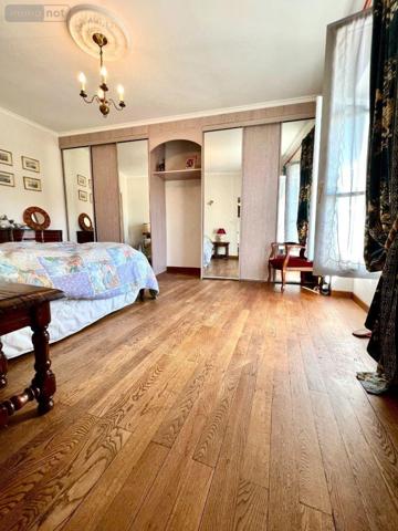 Maison de ville à vendre à Luçay-le-Mâle dans l'Indre (36360), ref : 016/448