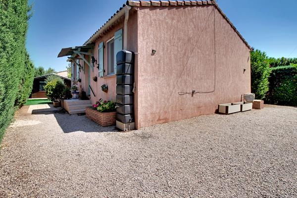 A VENDRE EN EXCLUSIVITE ! À  VIDAUBAN Maison 3 pièces 70 m2  sur un terrain de 639m2 avec piscine