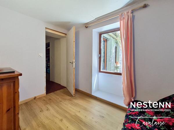 Maison individuelle d'environ 94 m² sur un terrain de 242 m², 4 pièces, au calme, accès à pied aux plages, port et commerces
