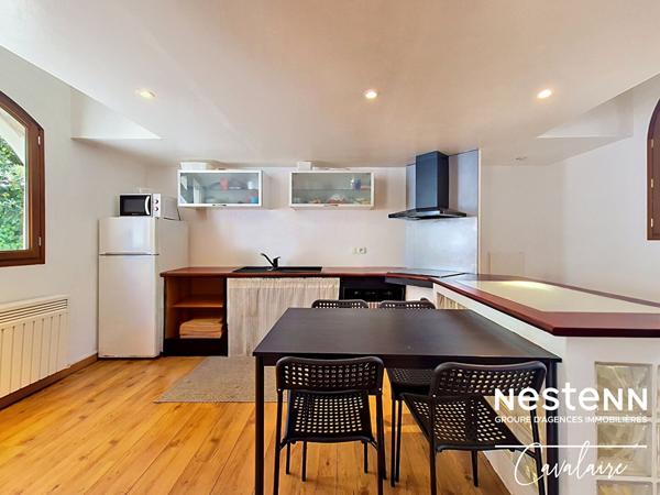 Maison individuelle d'environ 94 m² sur un terrain de 242 m², 4 pièces, au calme, accès à pied aux plages, port et commerces