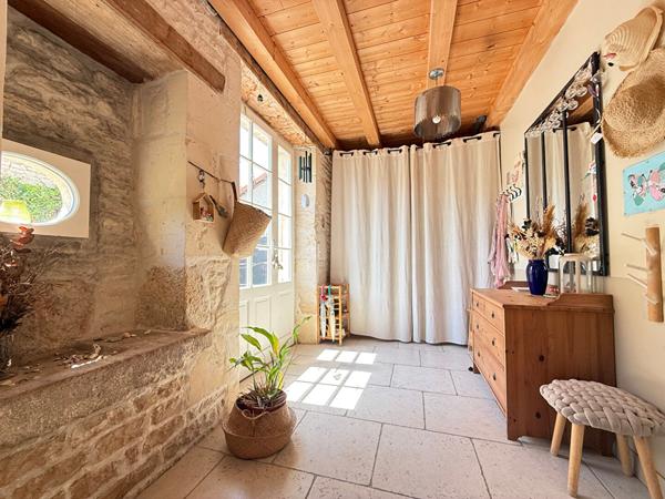 Longère de centre ville 5 pièce(s) 190 m2