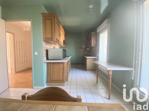 Appartement à vendre 5 pièces 103 m² Courbevoie