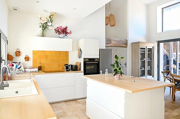 Maison de caractère à vendre 13 pièces