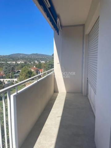 Appartement à louer à Caluire-et-Cuire (69300)