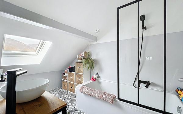 Maison à vendre    4 pièces •  Vulbens