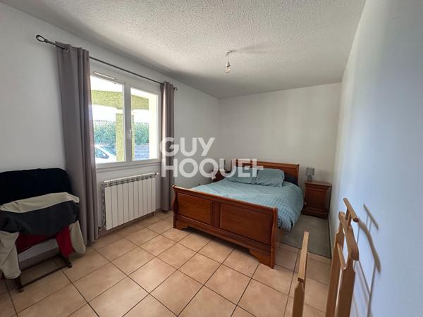 10 MN CARCASSONNE - Belle villa 186m² , double garage, piscine sur terrain 1201m².