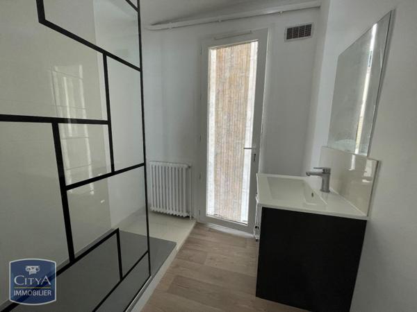 Appartement à louer 3 pièces 56.09m²