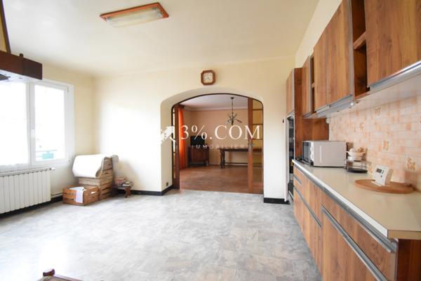 Maison de village 4 pièce(s) 3 chambre(s) 130 m²