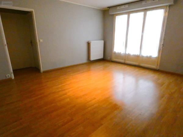 Appartement à vendre à Reims dans la Marne (51100), ref : 021/2037   
JAMIN
