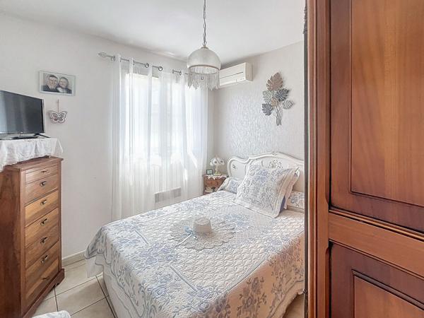 La  Seyne sur Mer Viager occupe sur une tete Appartement  Type 3  de 61 m2