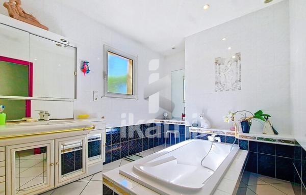 Maison de 197 m²