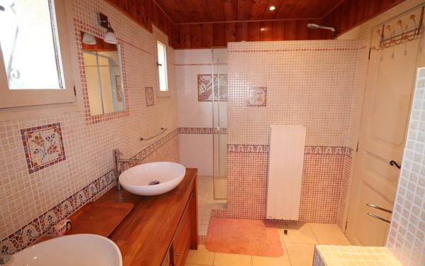 Maison à vendre    4 pièces •  Blausasc