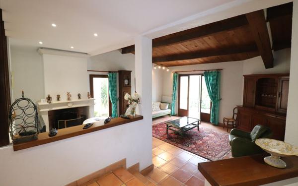 Maison à vendre    4 pièces •  Blausasc