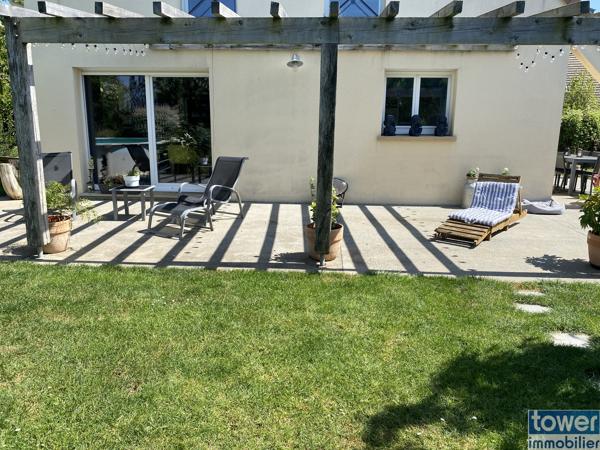 Maison
                                                                                                                                                                                                                                                                                                                        10 pièce(s)                                                                                                                                                                                                          8 chambre(s)                                                                                                                                                                                                          219  m²